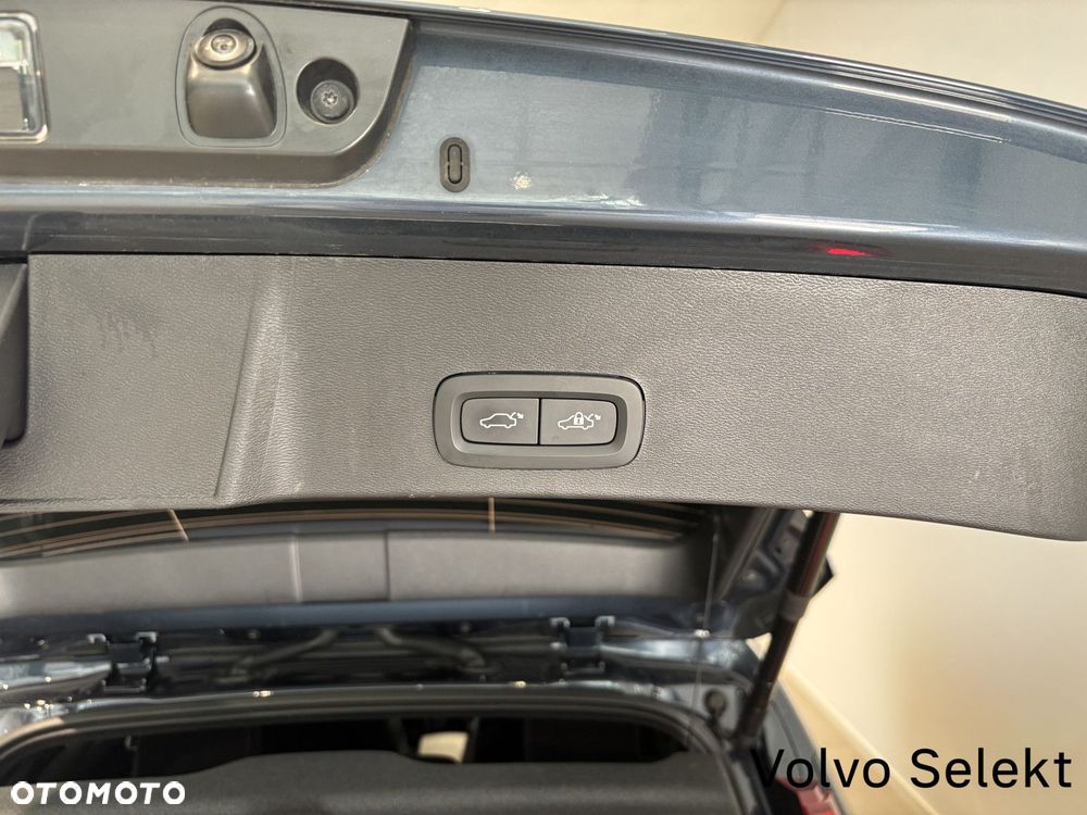 Volvo XC 40 - 26