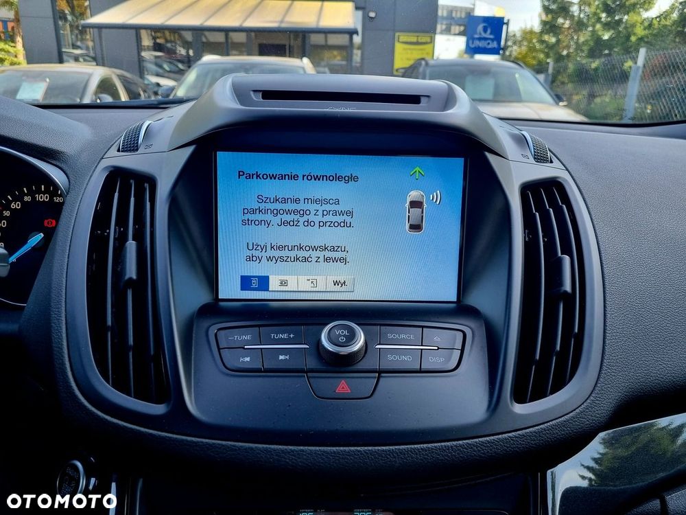 Ford Kuga 1.5 EcoBoost 2x4 ST-Line - 22