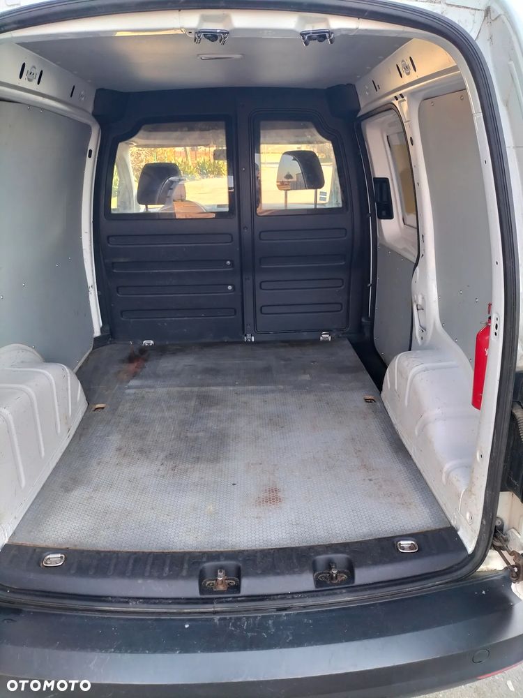 Volkswagen Caddy - 17