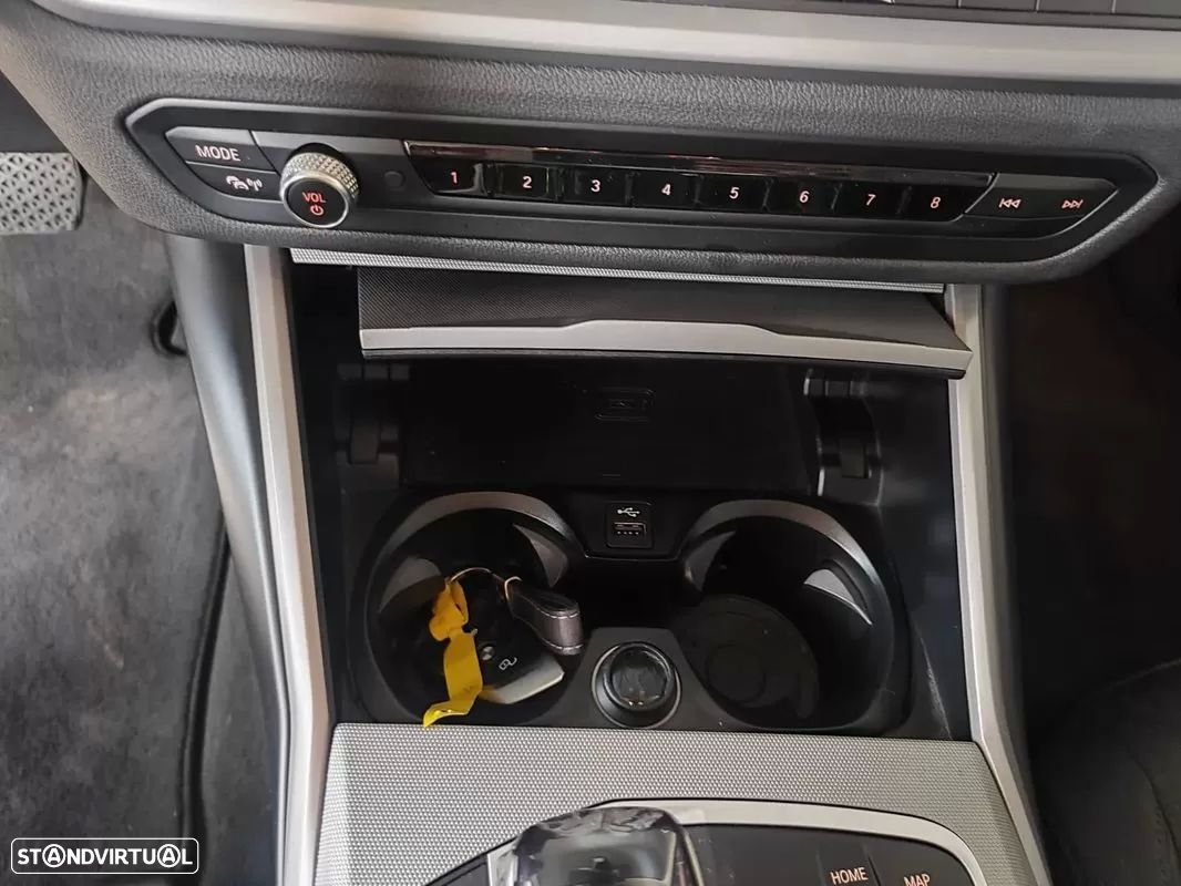 BMW 330 e Corporate Edition Auto - 38