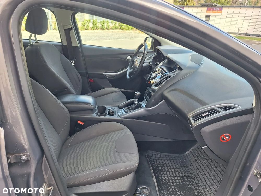 Ford Focus 1.0 EcoBoost Edition - 32