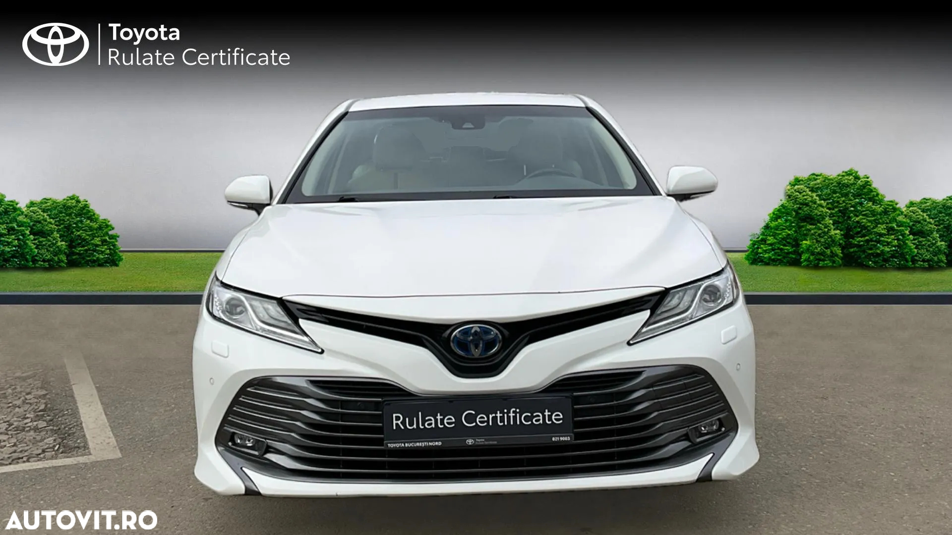 Toyota Camry 2.5 Hybrid Dynamic - 3