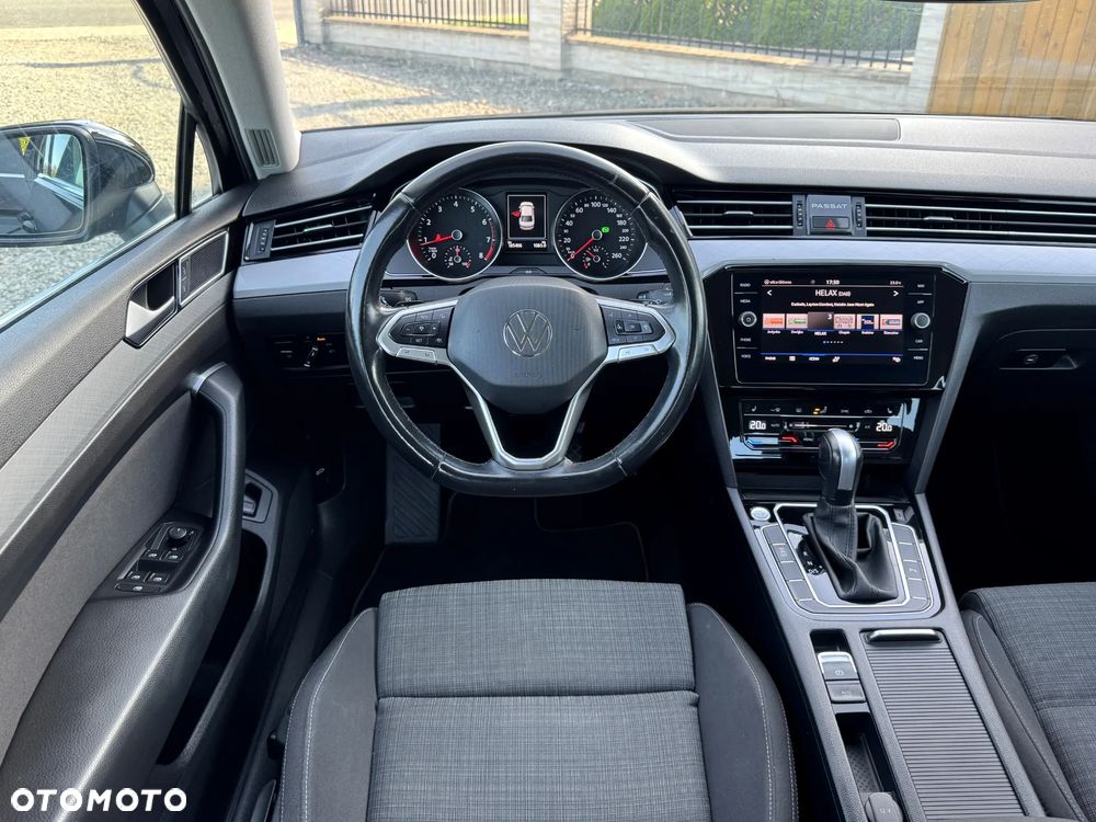 Volkswagen Passat 2.0 TSI Business DSG - 11