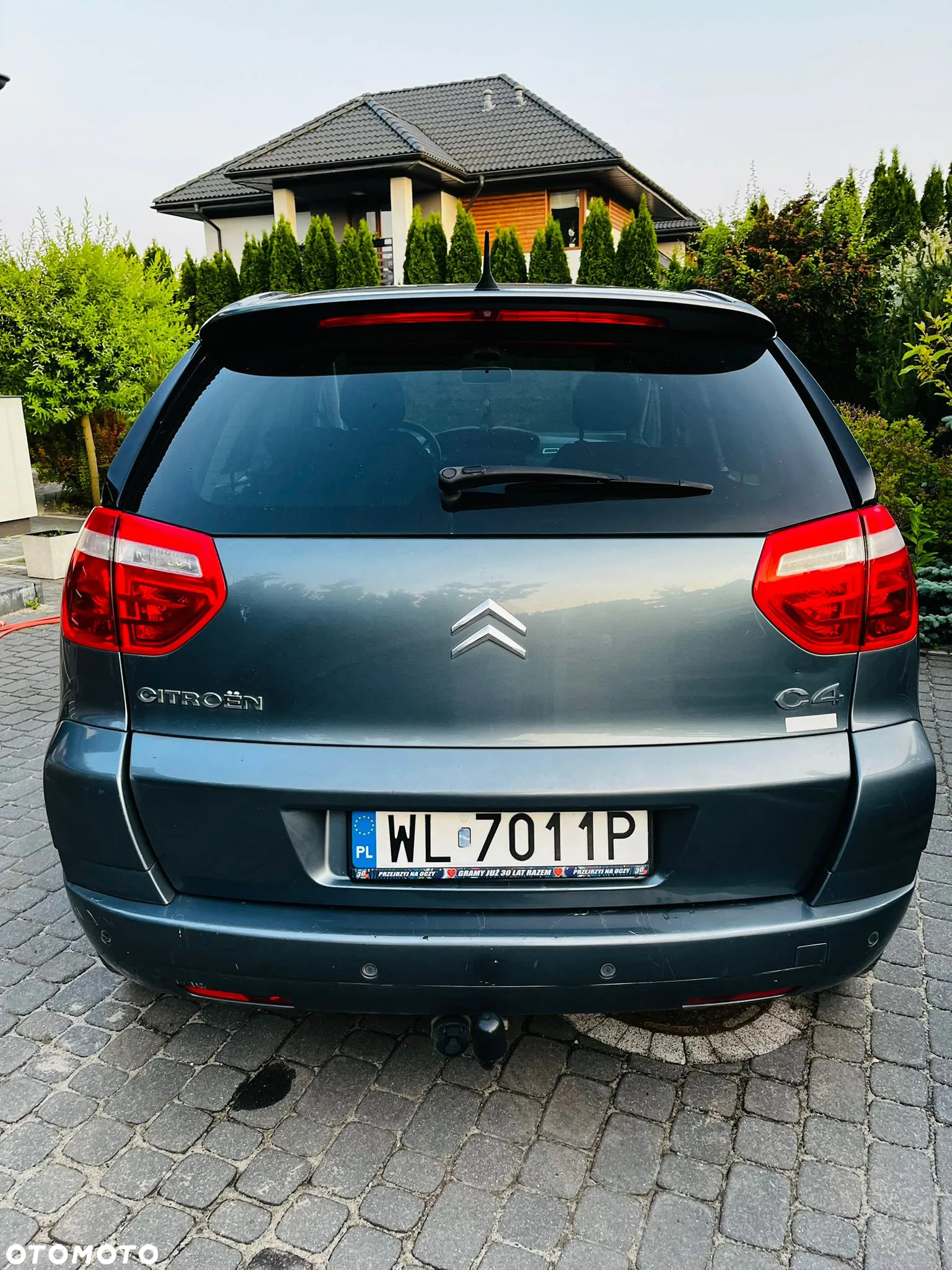 Citroën C4 Picasso 2.0i Exclusive MCP - 3