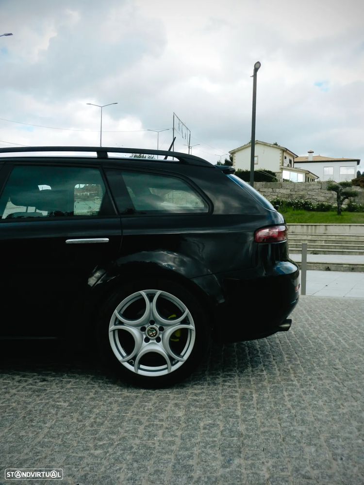 Alfa Romeo 159 Sportwagon 2.0 JTDm Distinctive - 7