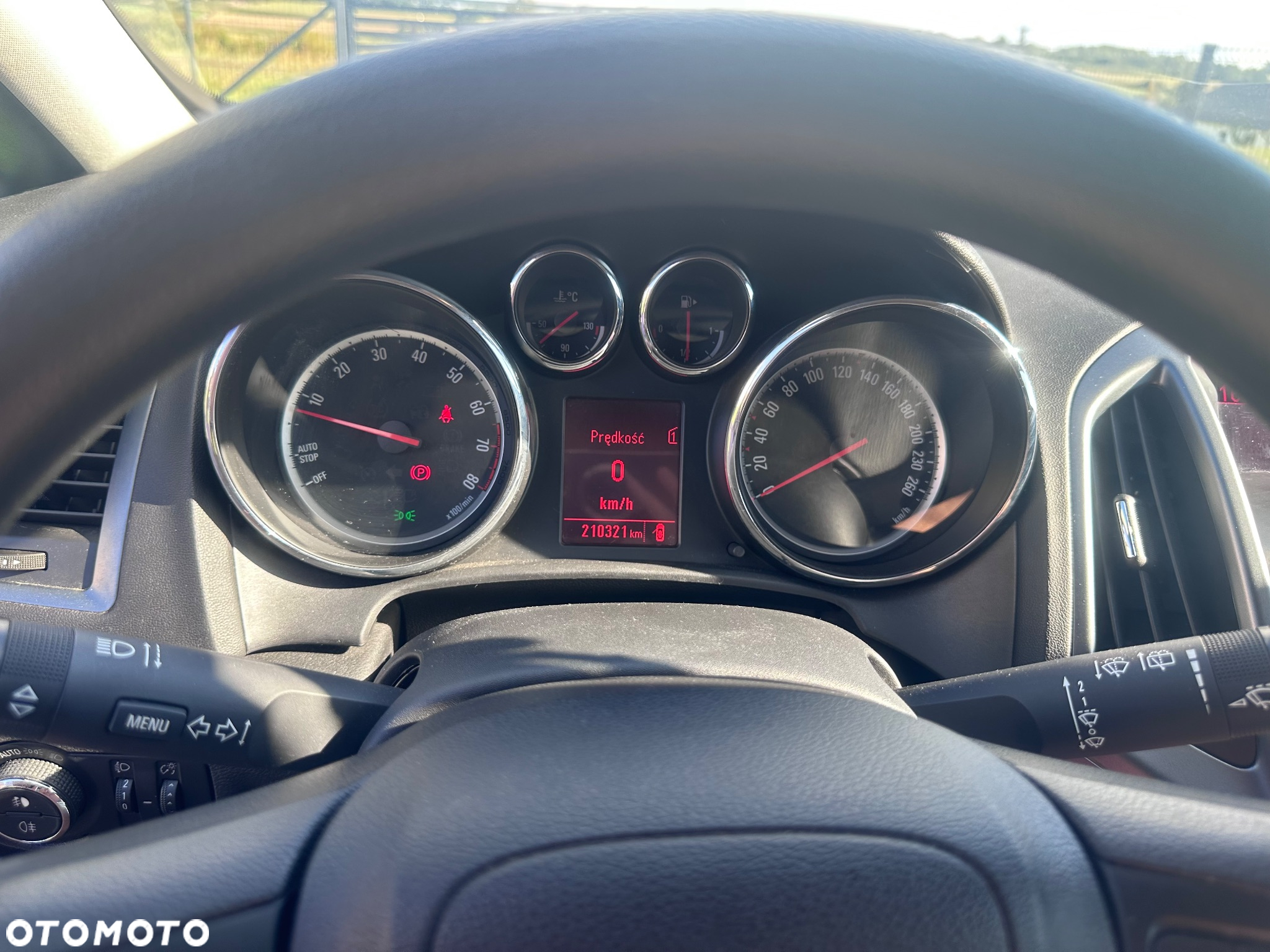 Opel Astra IV GTC 1.4 T Sport S&S - 8