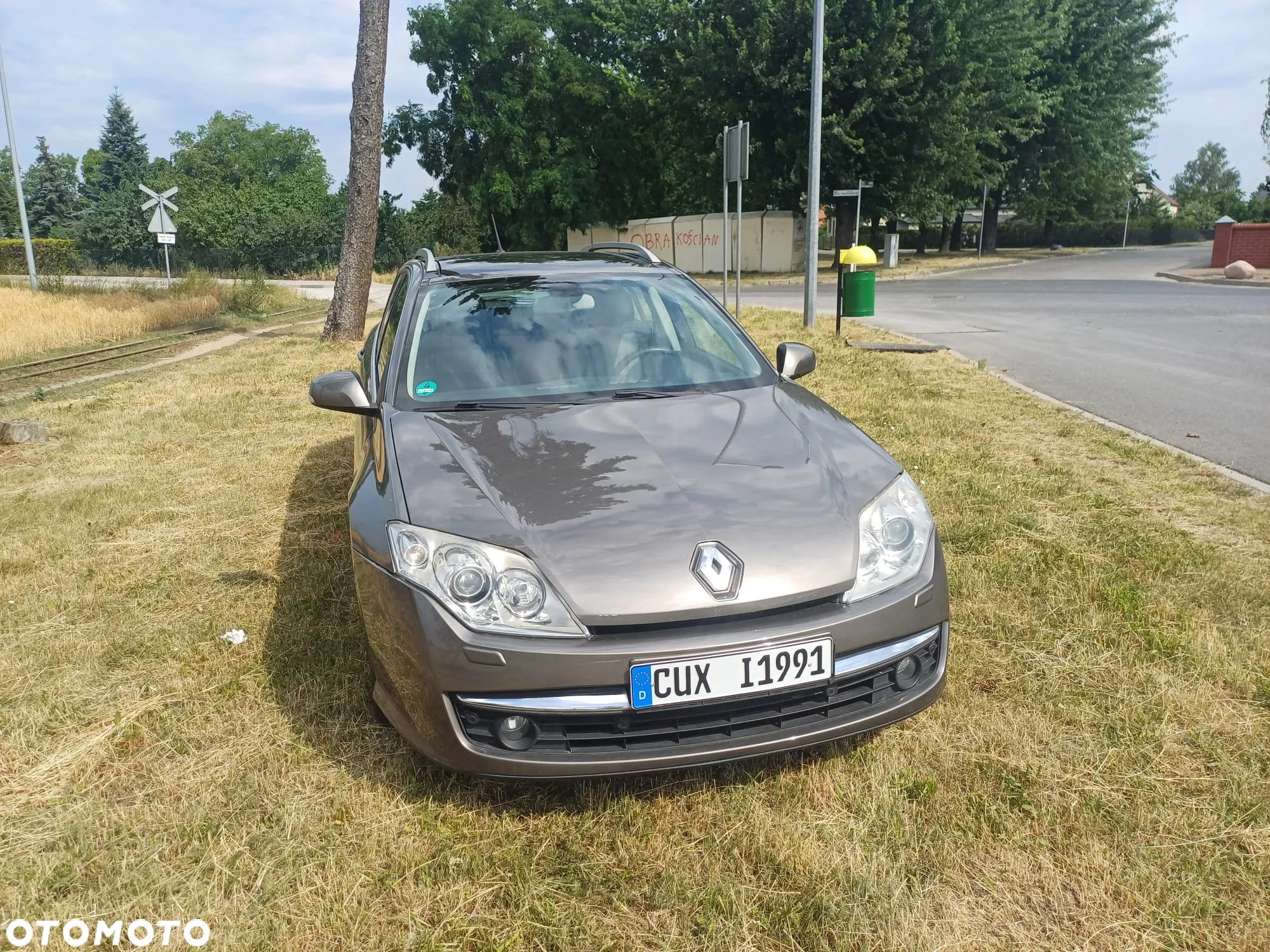 Renault Laguna 2.0T Initiale - 12