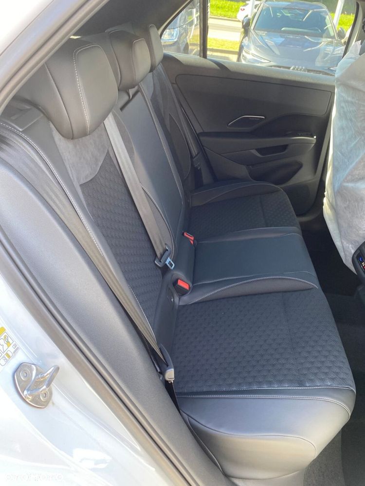 Volkswagen T-Roc 1.5 eTSI R-Line DSG - 9