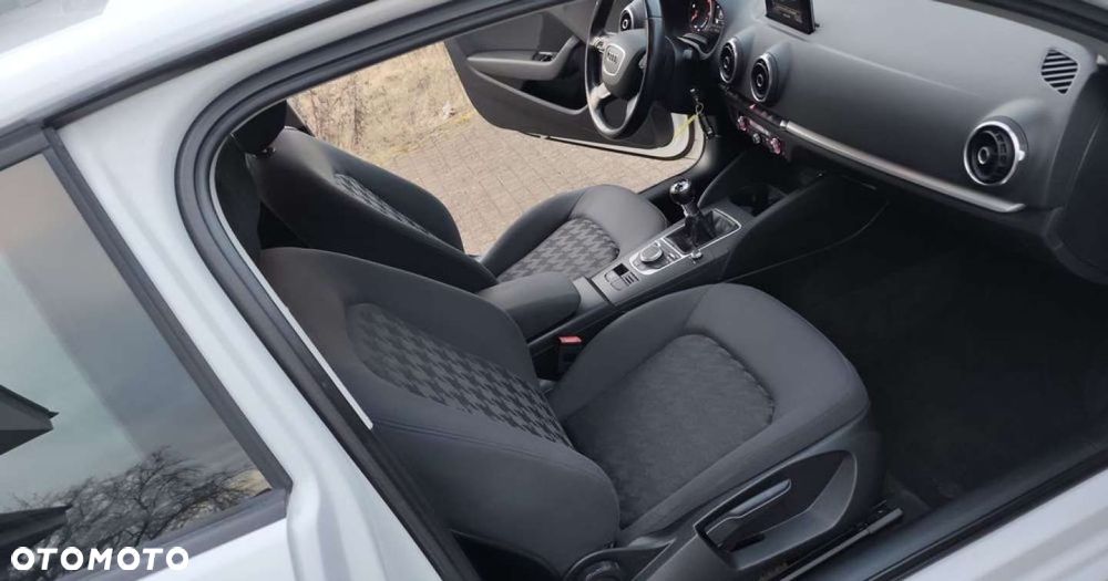Audi A3 3-drzwiowe - 32