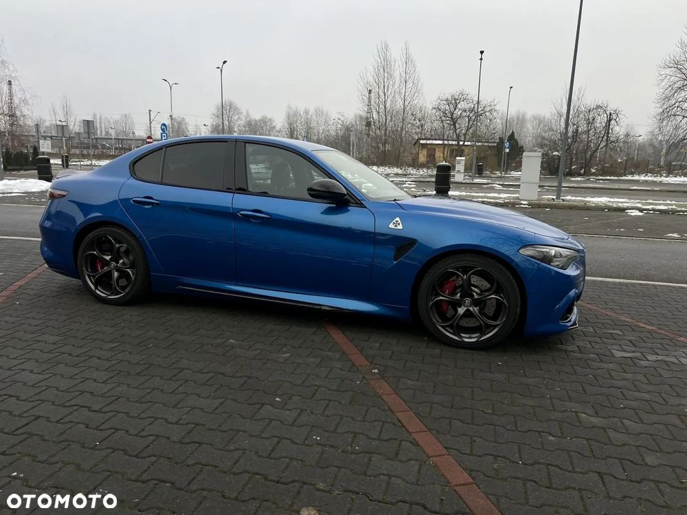 Alfa Romeo Giulia - 16