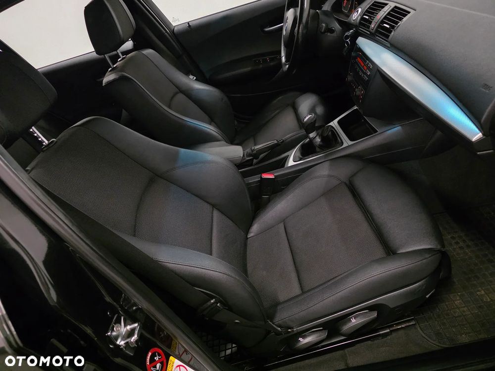 BMW Seria 1 120d - 11