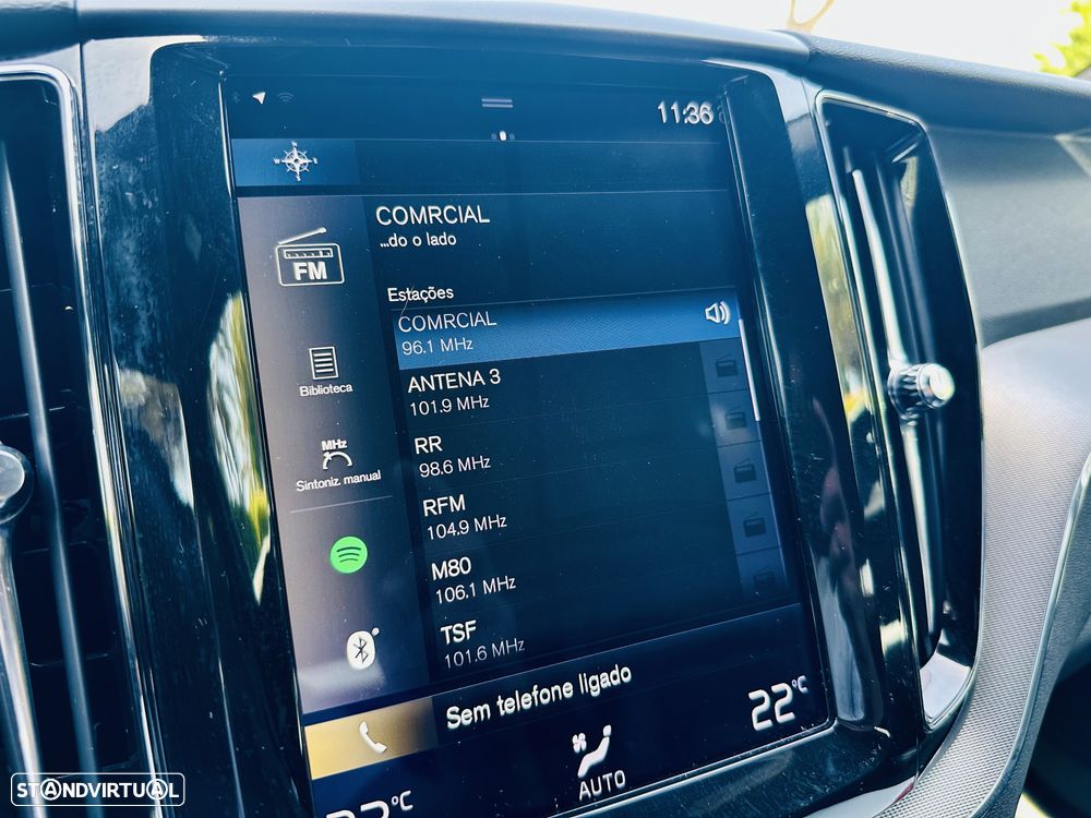 Volvo XC 60 2.0 D4 R-Design AWD - 42
