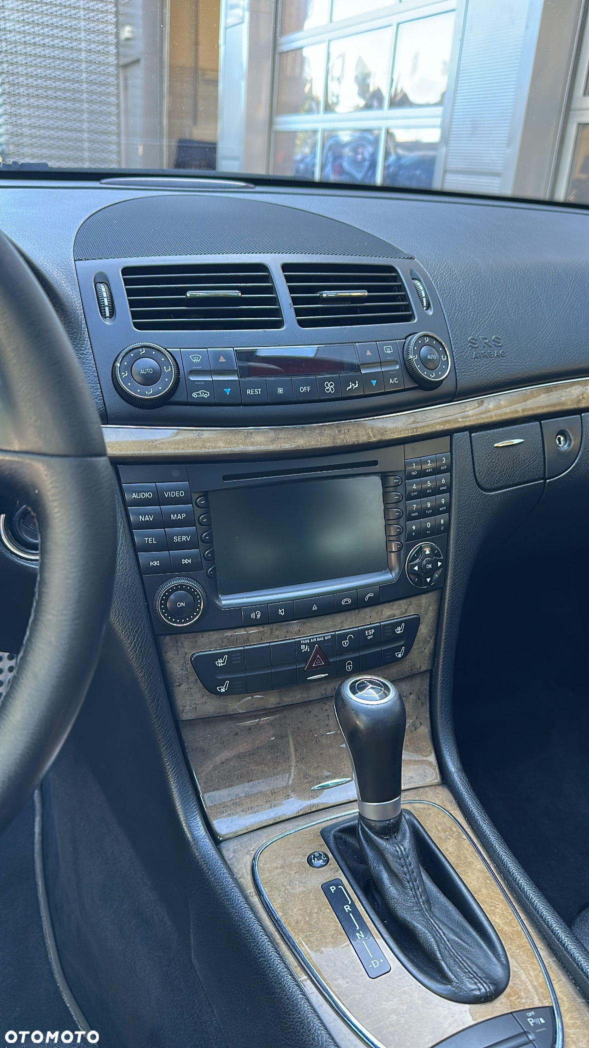 Mercedes-Benz Klasa E 320 CDI T Avantgarde - 12