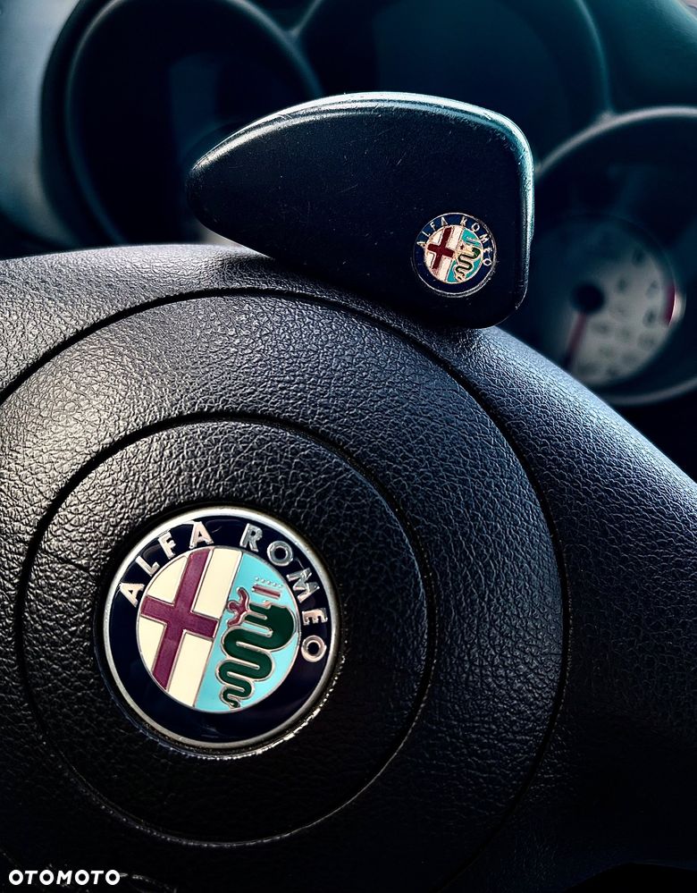 Alfa Romeo GT 1.8TS Impression - 18