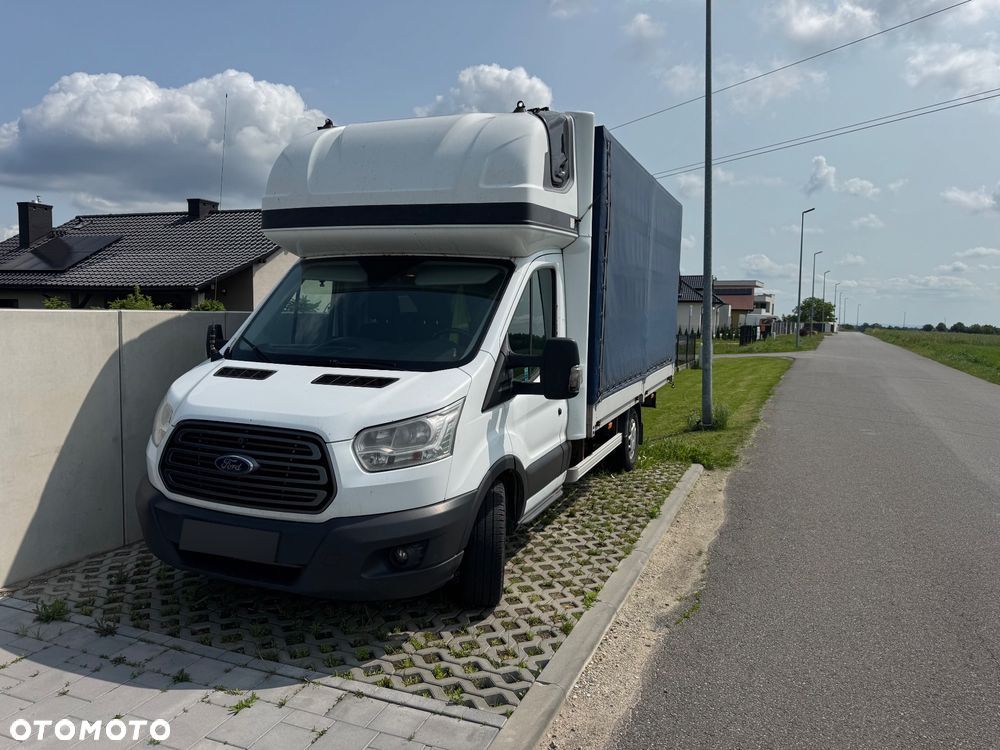 Ford Transit - 1