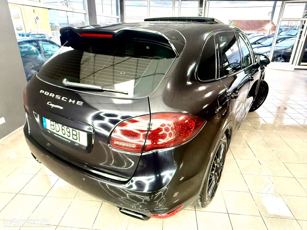 Porsche Cayenne Tiptronic S - 4