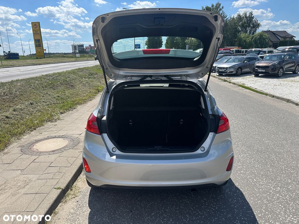 Ford Fiesta 1.1 S&S TREND - 18