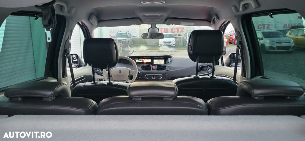 Renault Scenic - 29