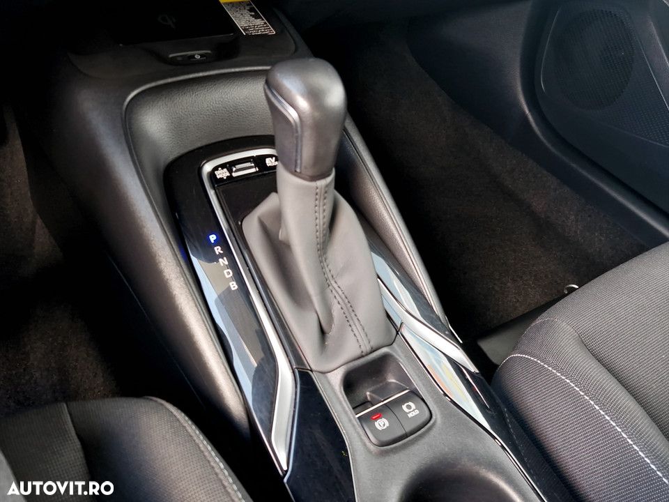 Toyota Corolla - 19