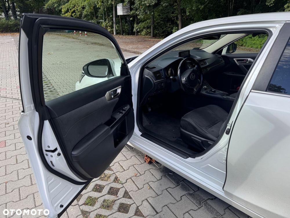 Lexus CT - 5