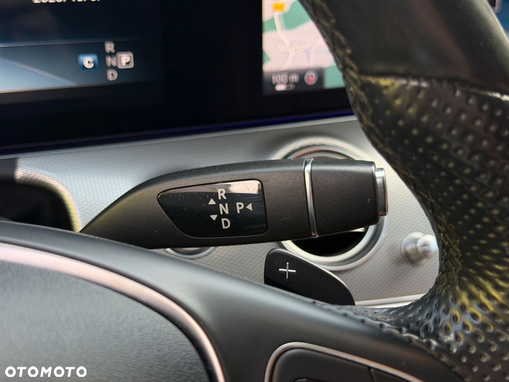Mercedes-Benz Klasa E 220 d Business Edition 9G-TRONIC - 16