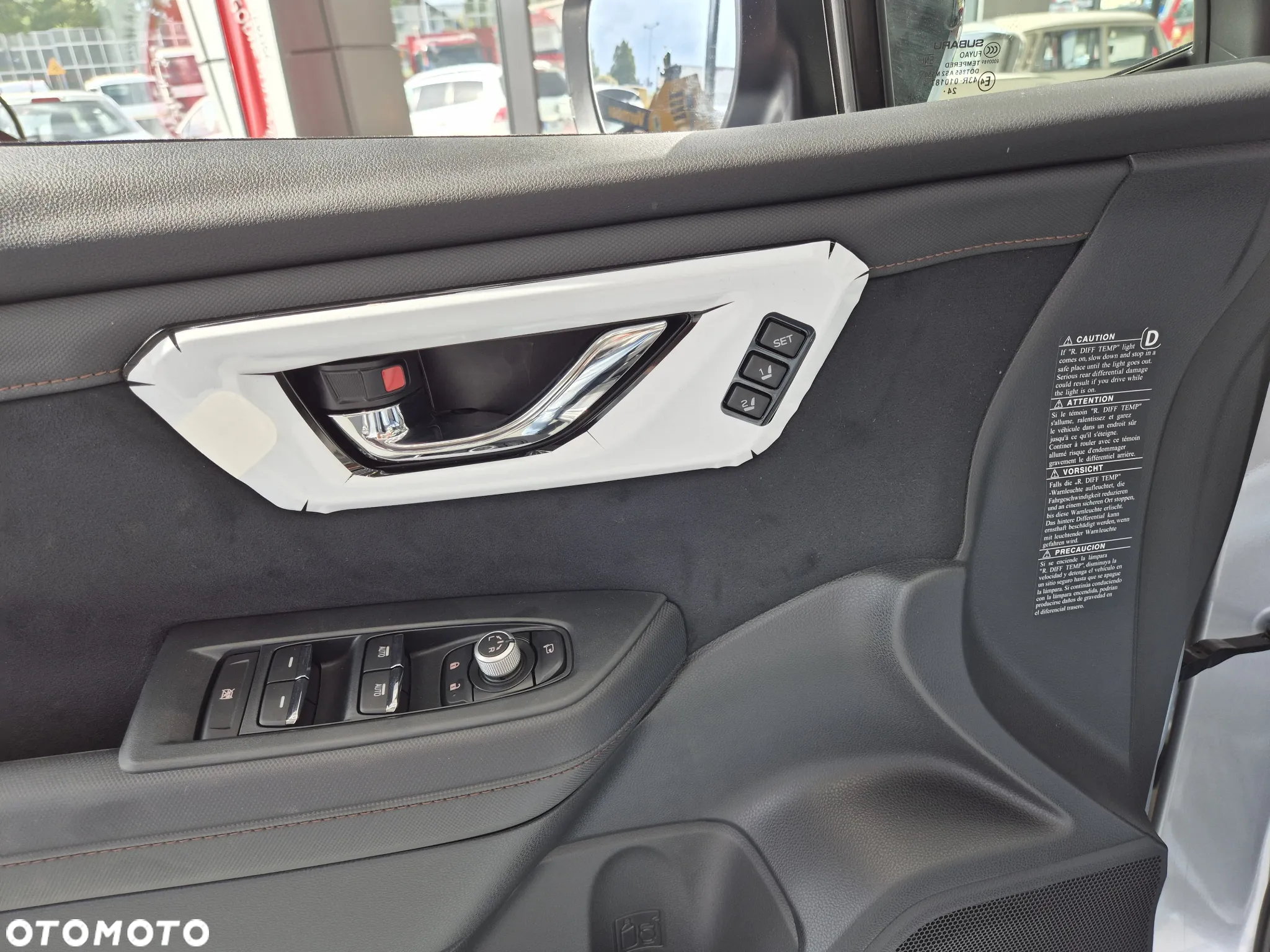 Subaru Forester 2.0i-L Platinum (EyeSight) Lineartronic - 32