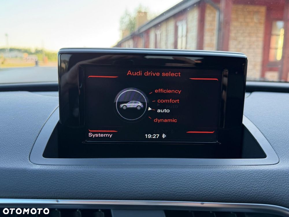 Audi Q3 1.4 TFSI Edycja Specjalna S tronic - 29