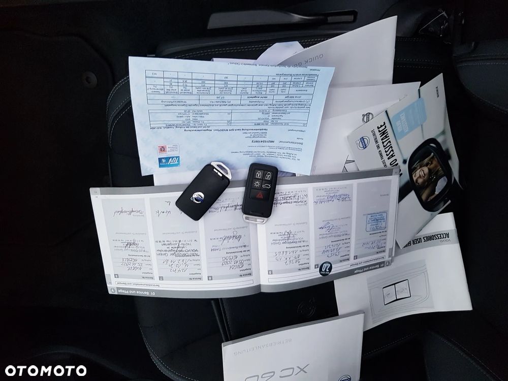Volvo XC 60 - 25
