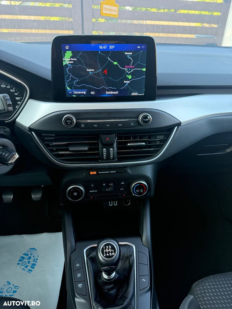 Ford Focus 1.0 EcoBoost Start-Stopp-System COOL&CONNECT - 23