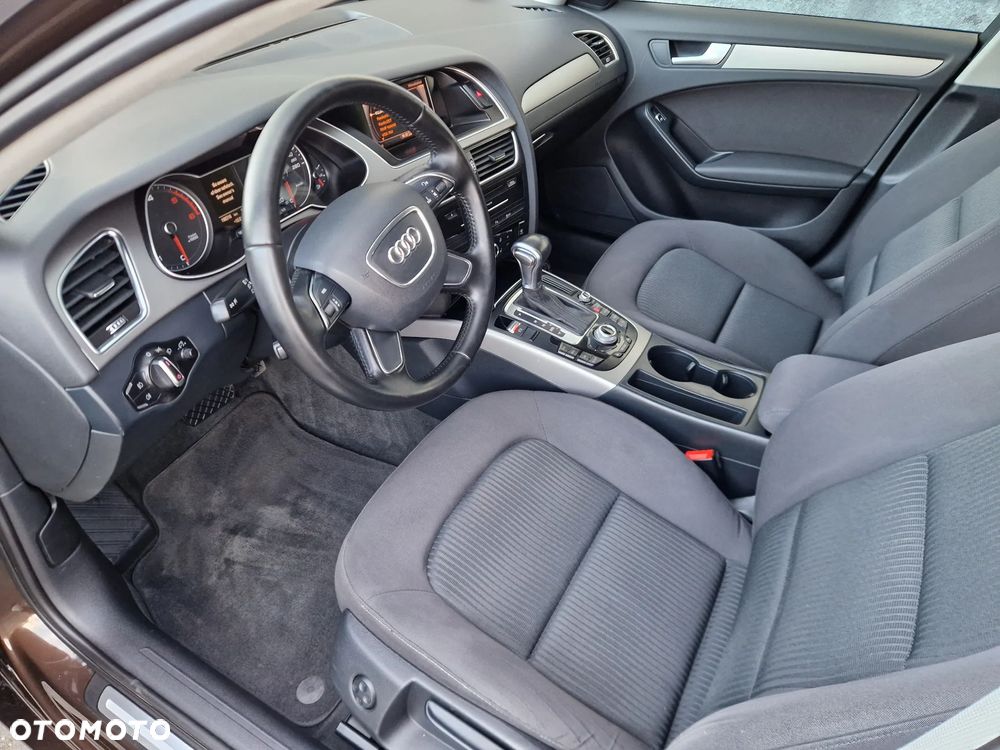 Audi A4 Avant 2.0 TDI Multitronic - 39