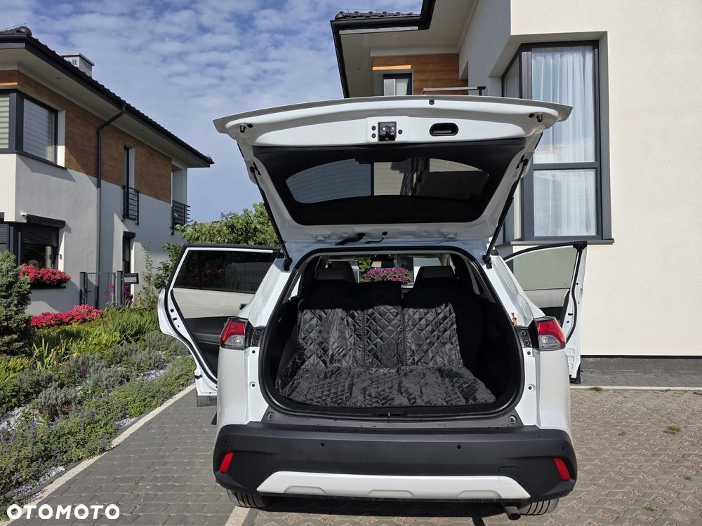 Toyota Corolla Cross - 16