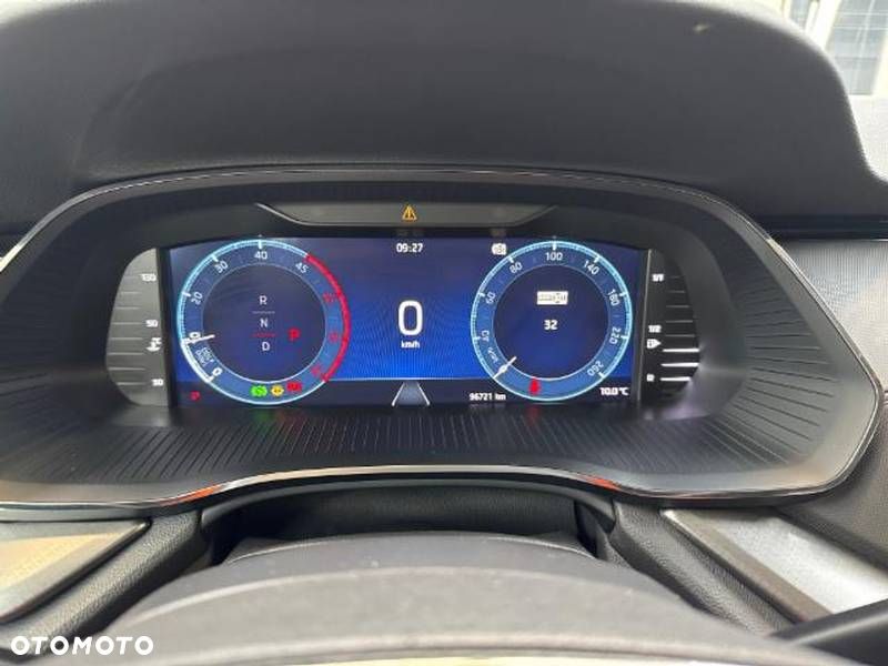 Skoda Octavia 2.0 TDI DSG Ambition - 6