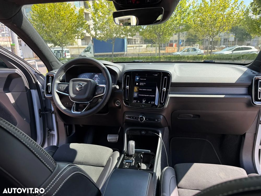 Volvo XC 40 Recharge T5 Twin Engine AT7 R-Design - 6