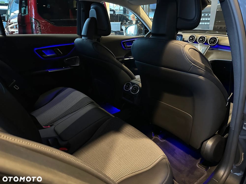 Mercedes-Benz Klasa C 200 4Matic All-Terrain 9G-TRONIC Avantgarde - 14