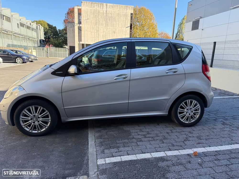 Mercedes-Benz A 180 CDi Elegance Automatic - 3