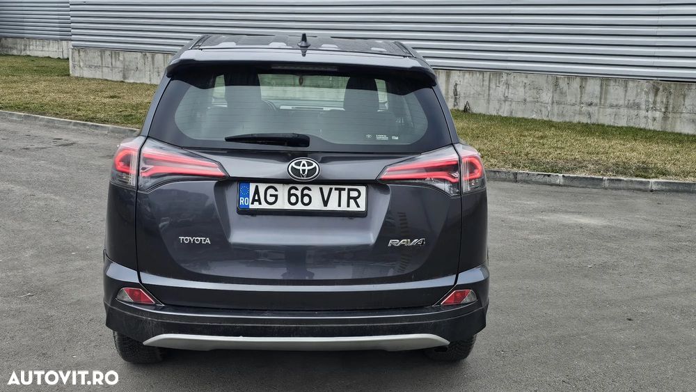 Toyota RAV4 - 19