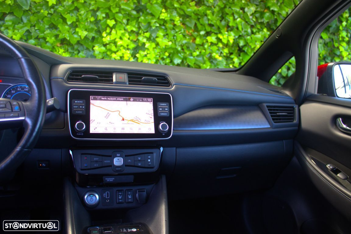 Nissan Leaf Tekna Two Tone+ProPilot Park - 17