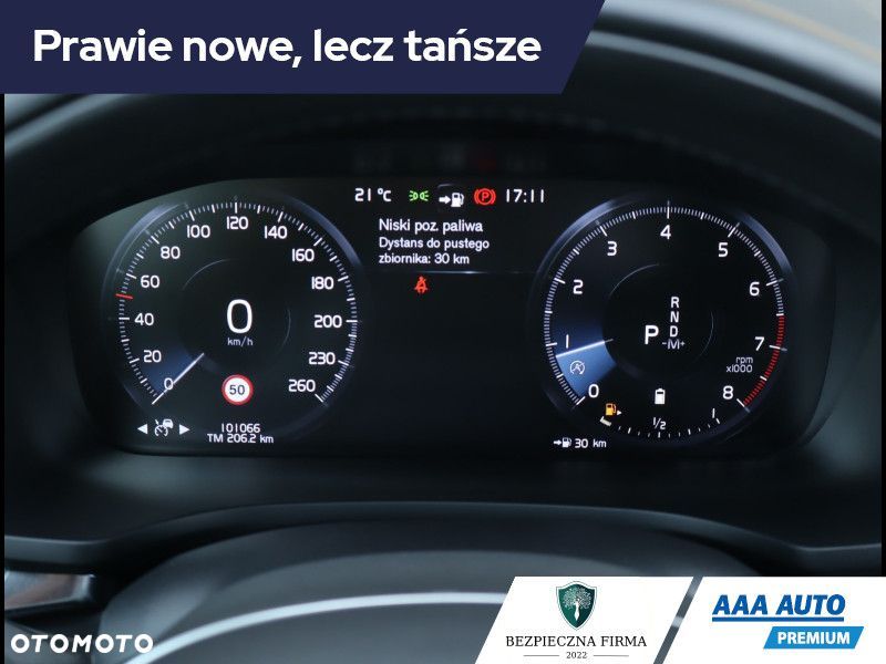 Volvo V60 Cross Country - 12