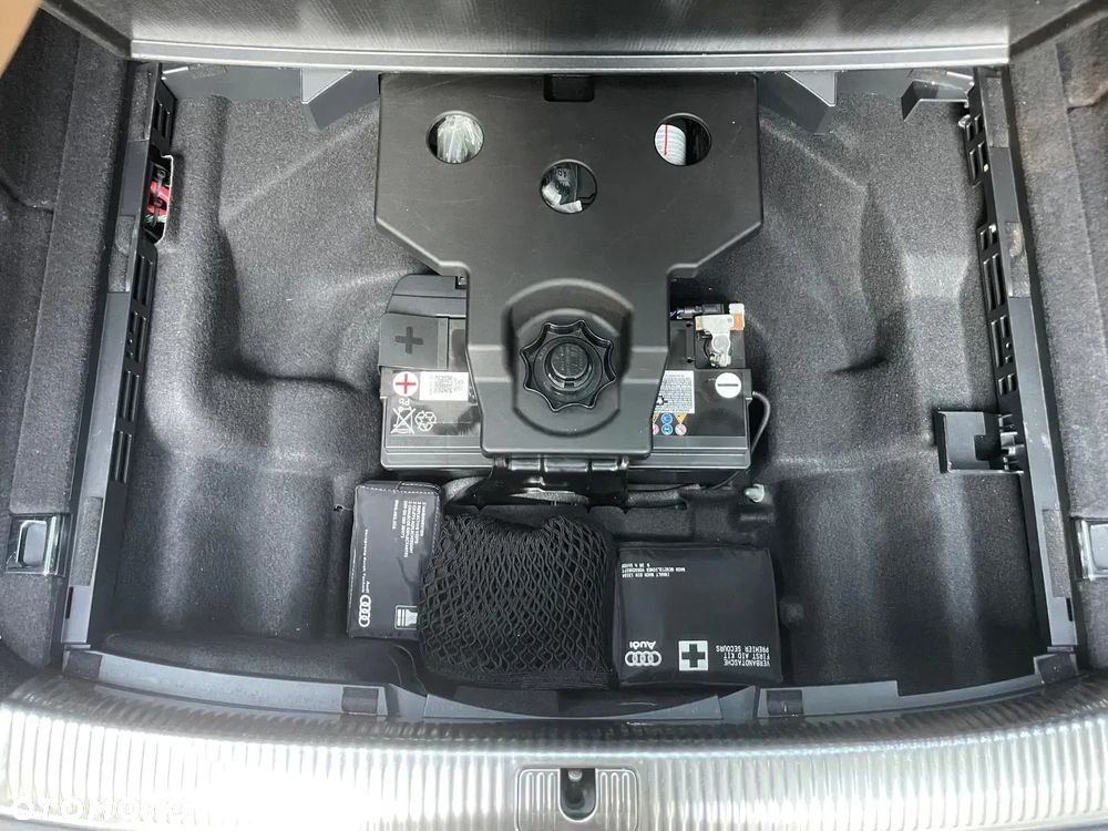 Audi A4 Avant 2.0 TDI S tronic quattro sport - 16