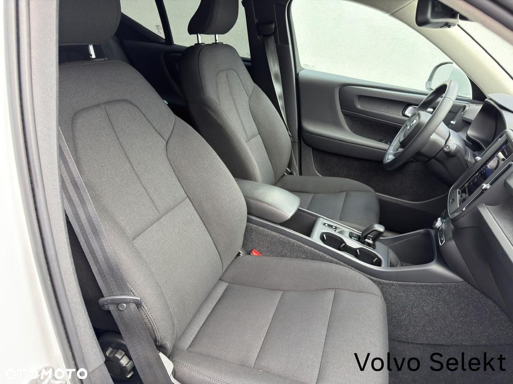 Volvo XC 40 - 24