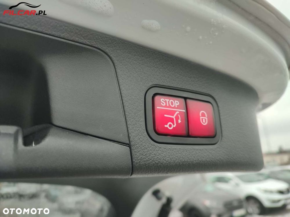 Mercedes-Benz GLA - 26