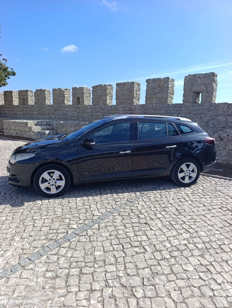 Renault Mégane Sport Tourer 1.5 dCi Dynamique - 5
