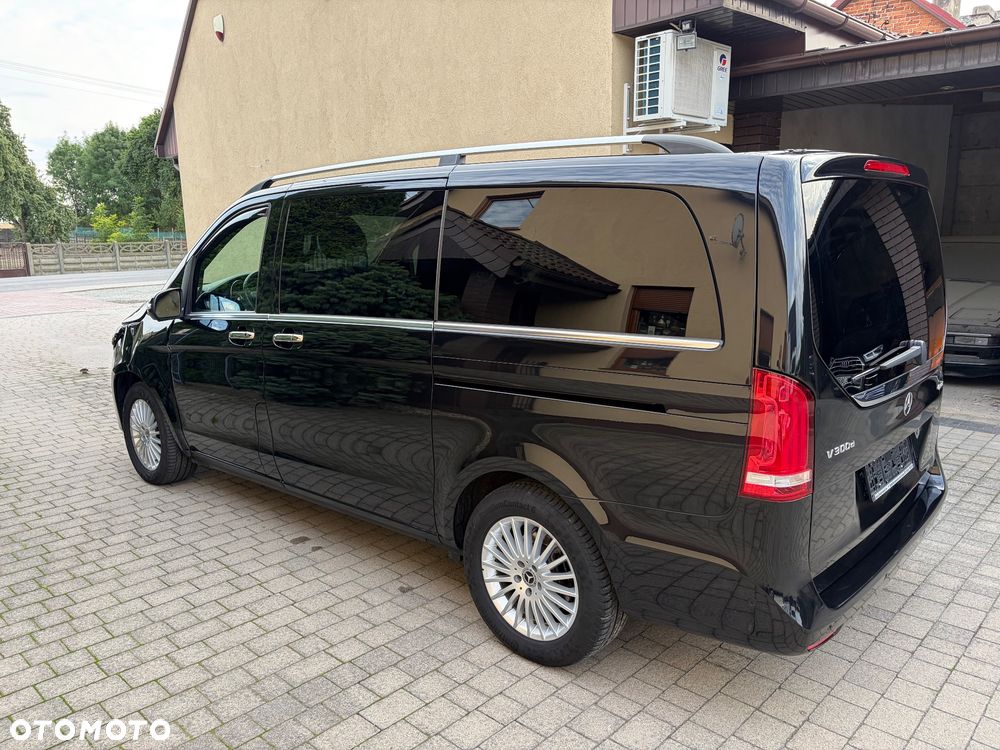 Mercedes-Benz Klasa V 300 d lang 4Matic 9G-TRONIC Avantgarde Edition - 9