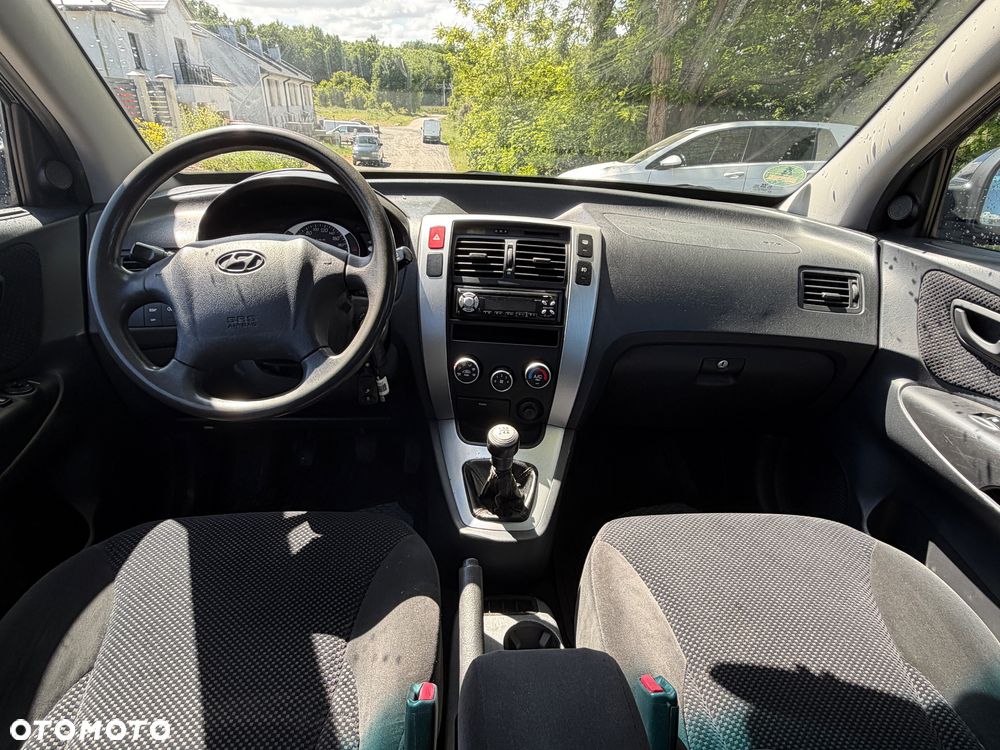 Hyundai Tucson 2.0 Comfort 2WD - 13
