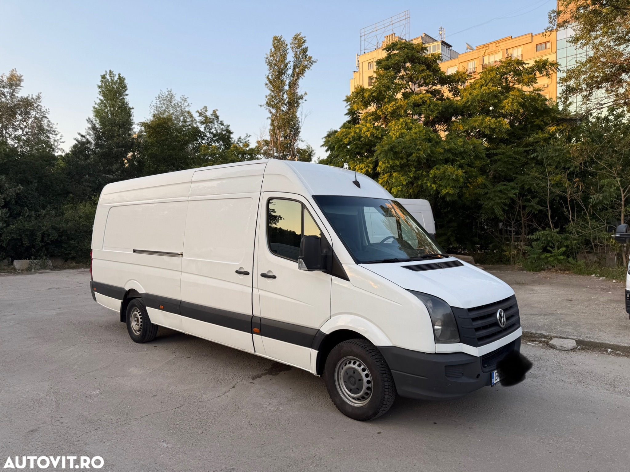 Volkswagen Crafter 2017 VW 2.0 140cai Unic Proprietar de Noua Km Reali Carte Service Istoric Complet Stare buna Fără rugina Duba Autoutilitara NU Sprinter - 20