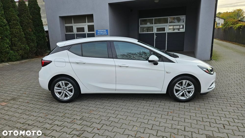 Opel Astra 2017 photo 3