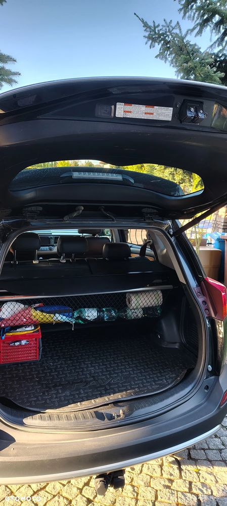 Toyota RAV4 - 10