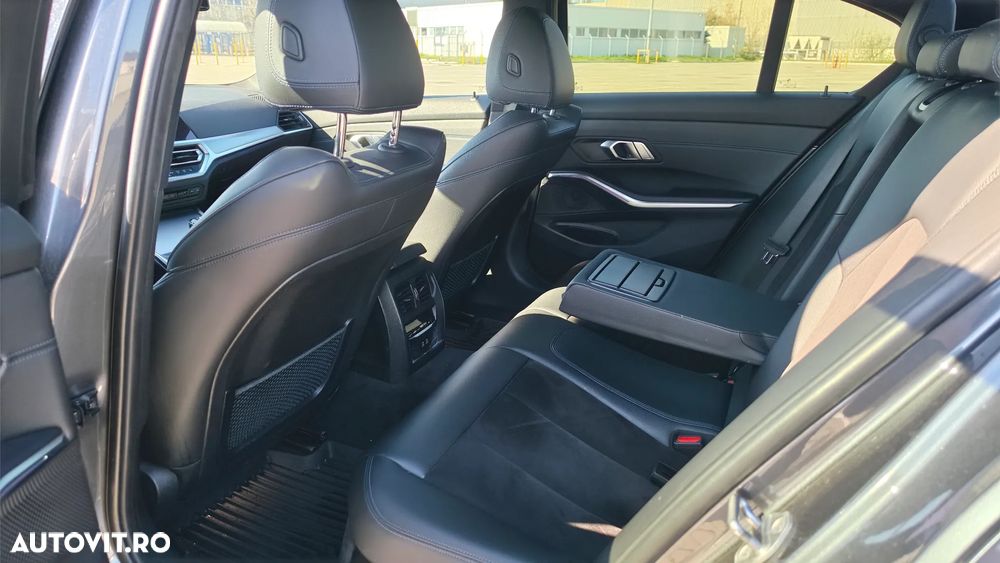 BMW Seria 3 320d xDrive AT MHEV - 10