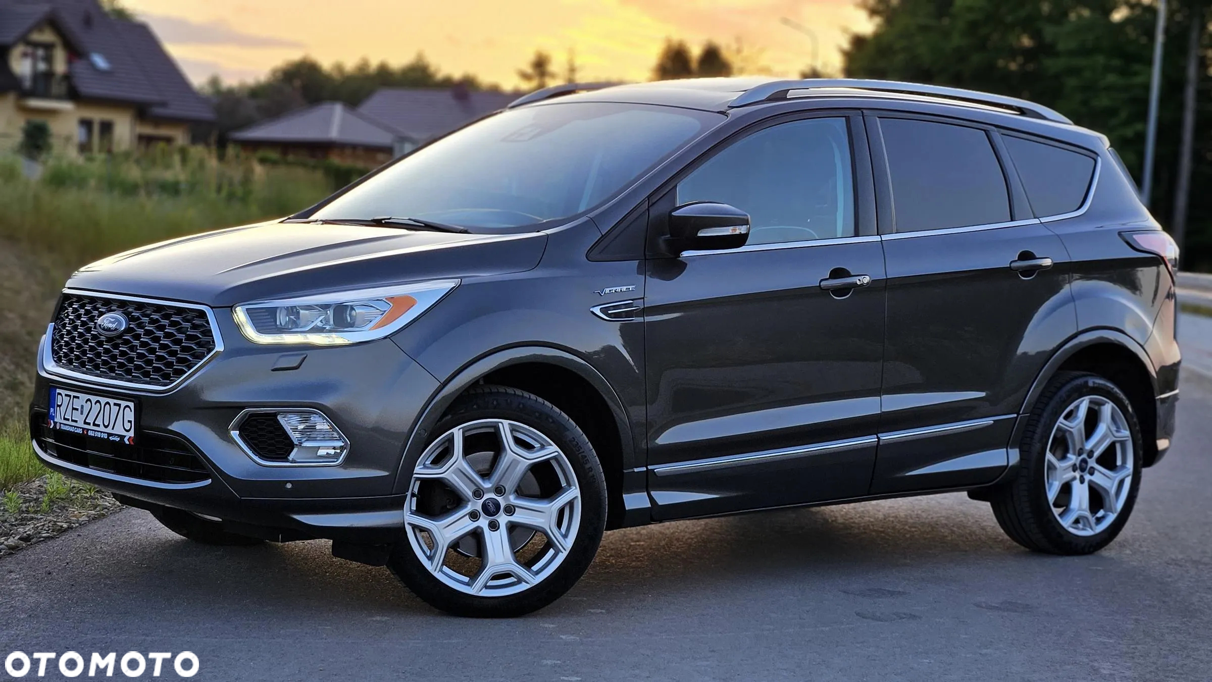 Ford Kuga 2.0 TDCi 4x4 Vignale - 11