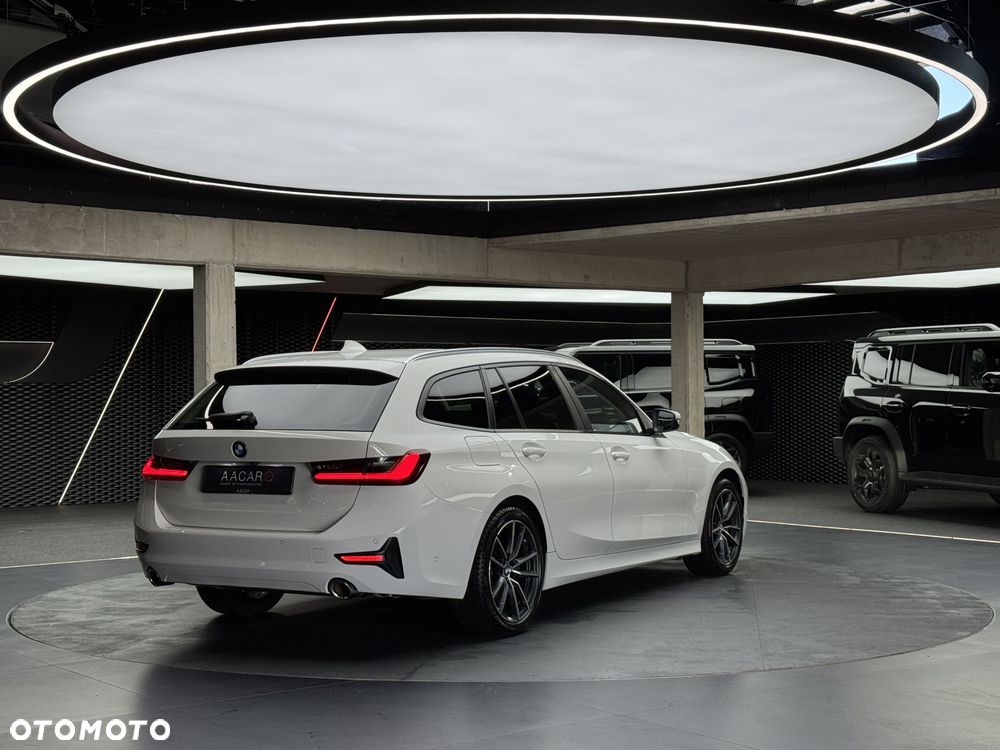 BMW Seria 3 320i Advantage - 6